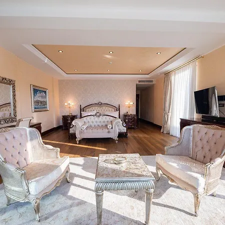 Vogue Supreme Bodrum