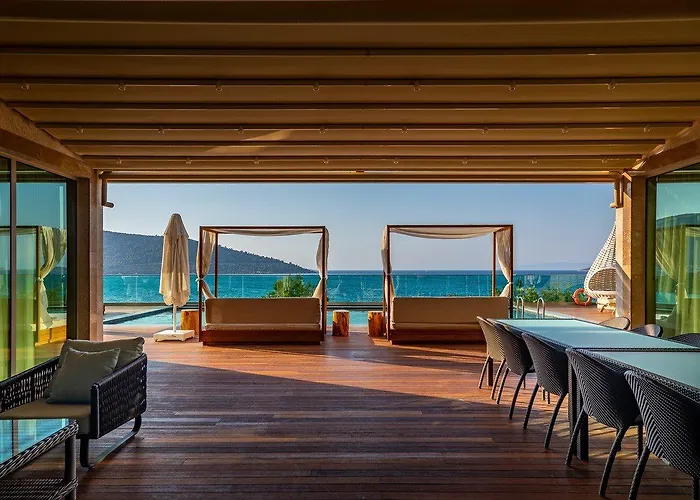 Отель Vogue Supreme Bodrum